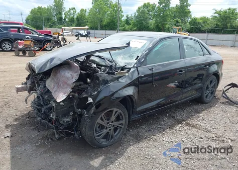 2016 Audi A3 2.0T Premium z USA, uszkodzony, nr VIN WAUB8GFFXG1107516